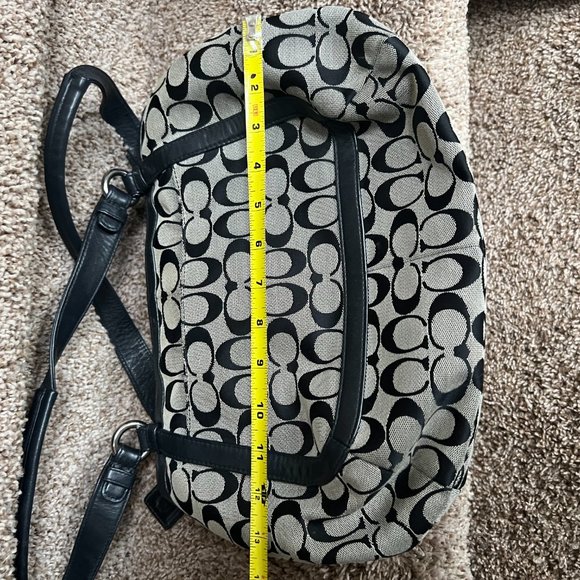 Coach Women's Monogram Canvas Boots and Handbag Lot - Picture 13 of 16